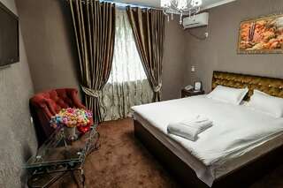 Отель Mardin Room Hotel Первомайский Двухместный номер с 1 кроватью и собственной ванной комнатой-2